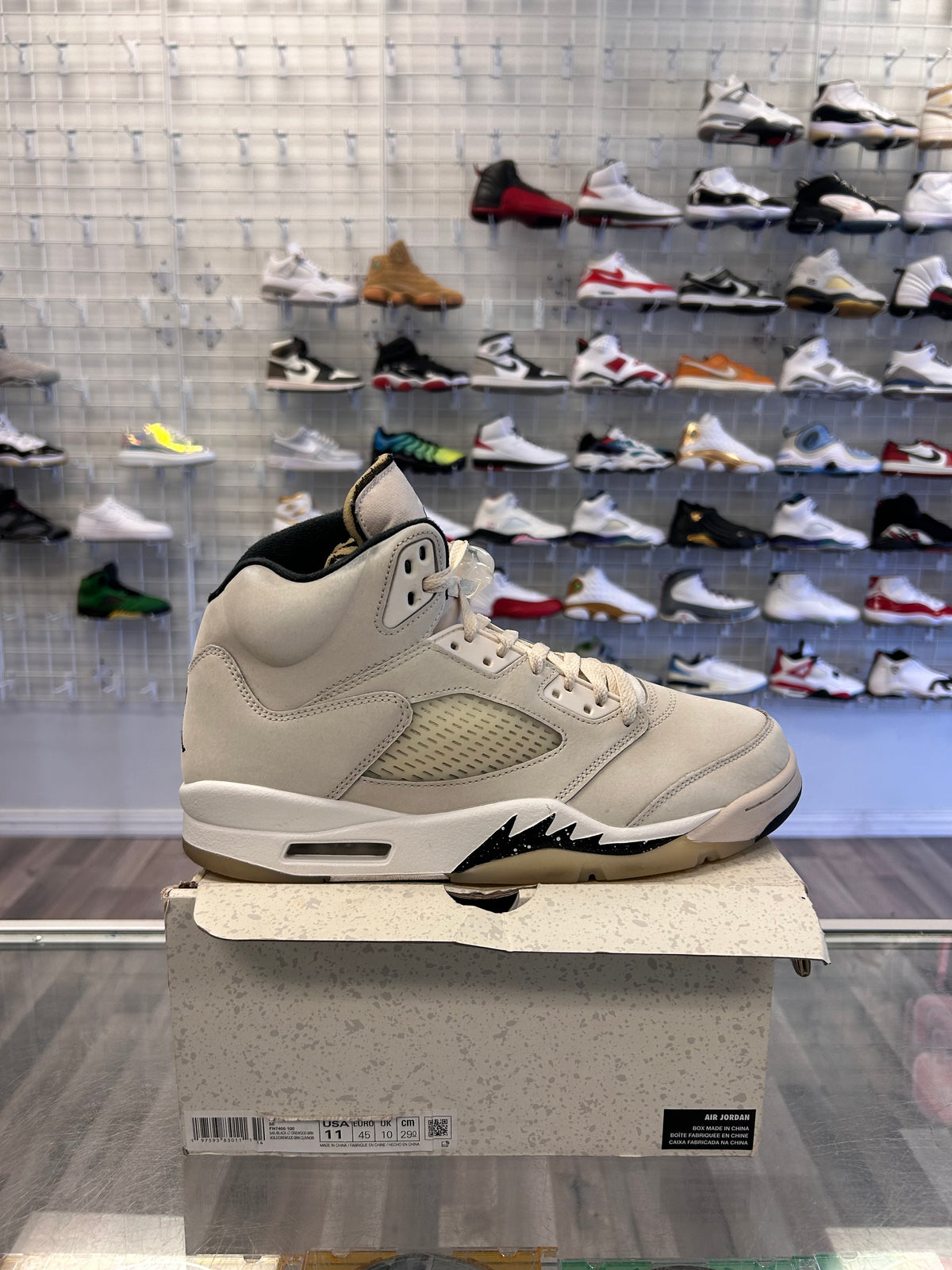 Sail 5s Size 11