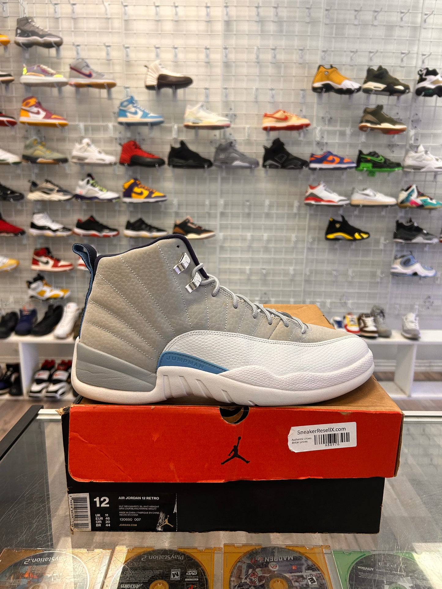 Unc 12s Size 12