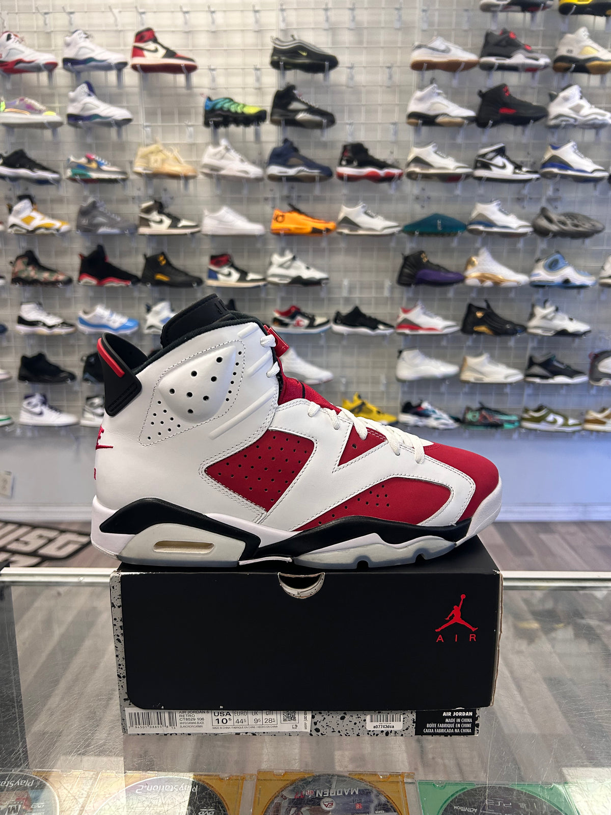 Carmine 6s Size 10.5