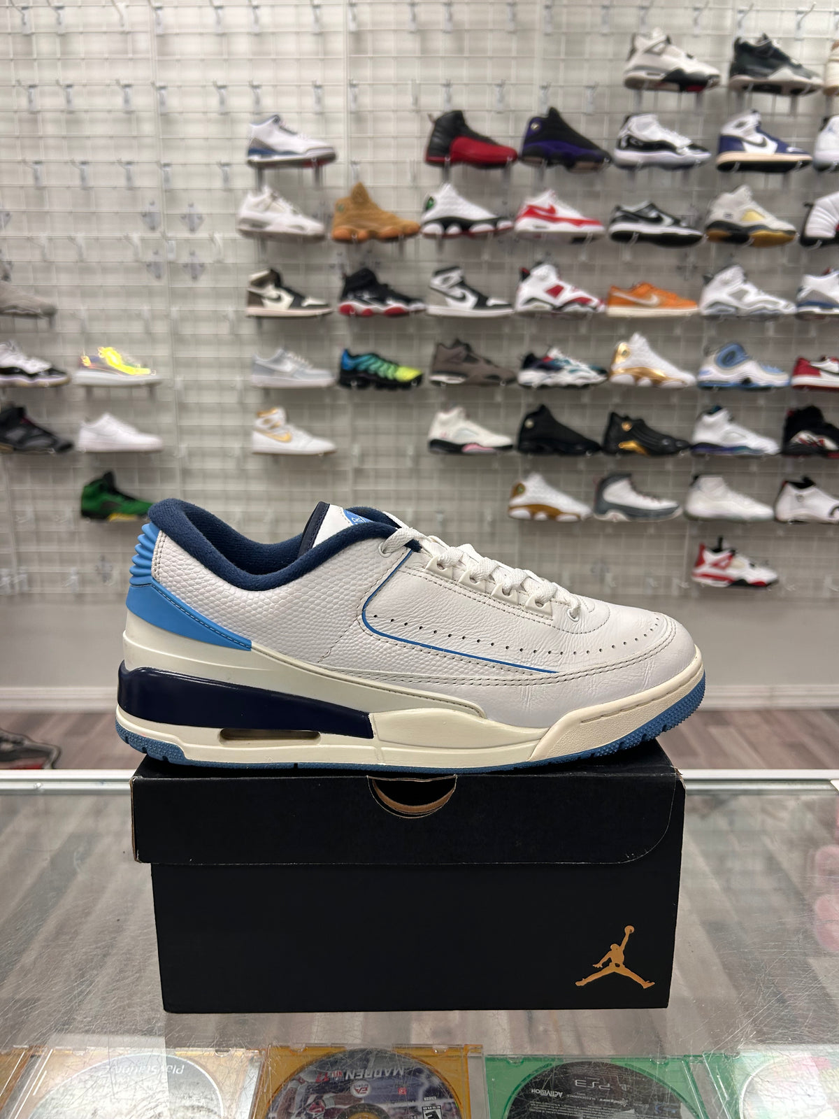 Jordan 2/3 Unc Size 11