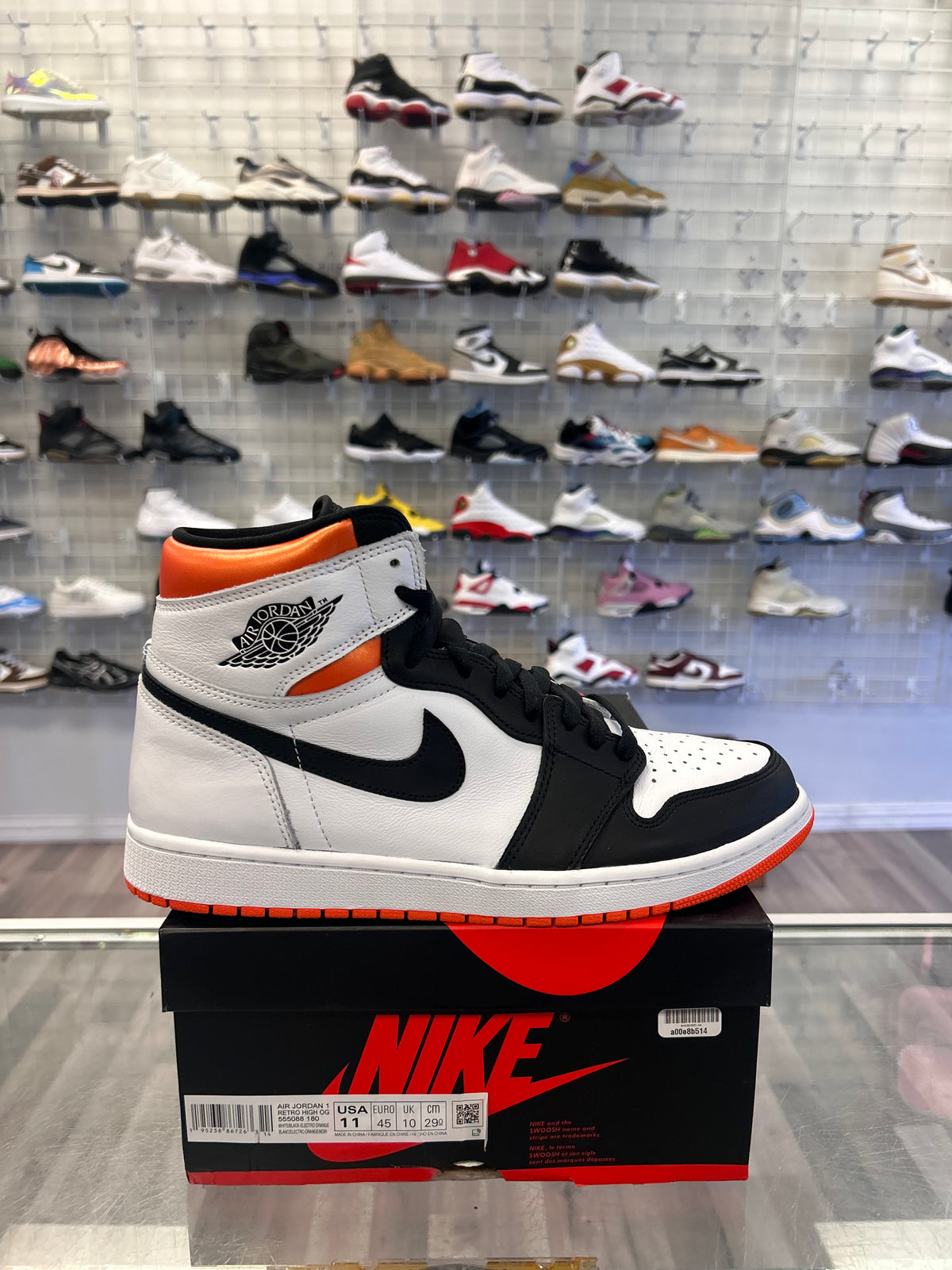 Electro Orange 1s Size 11