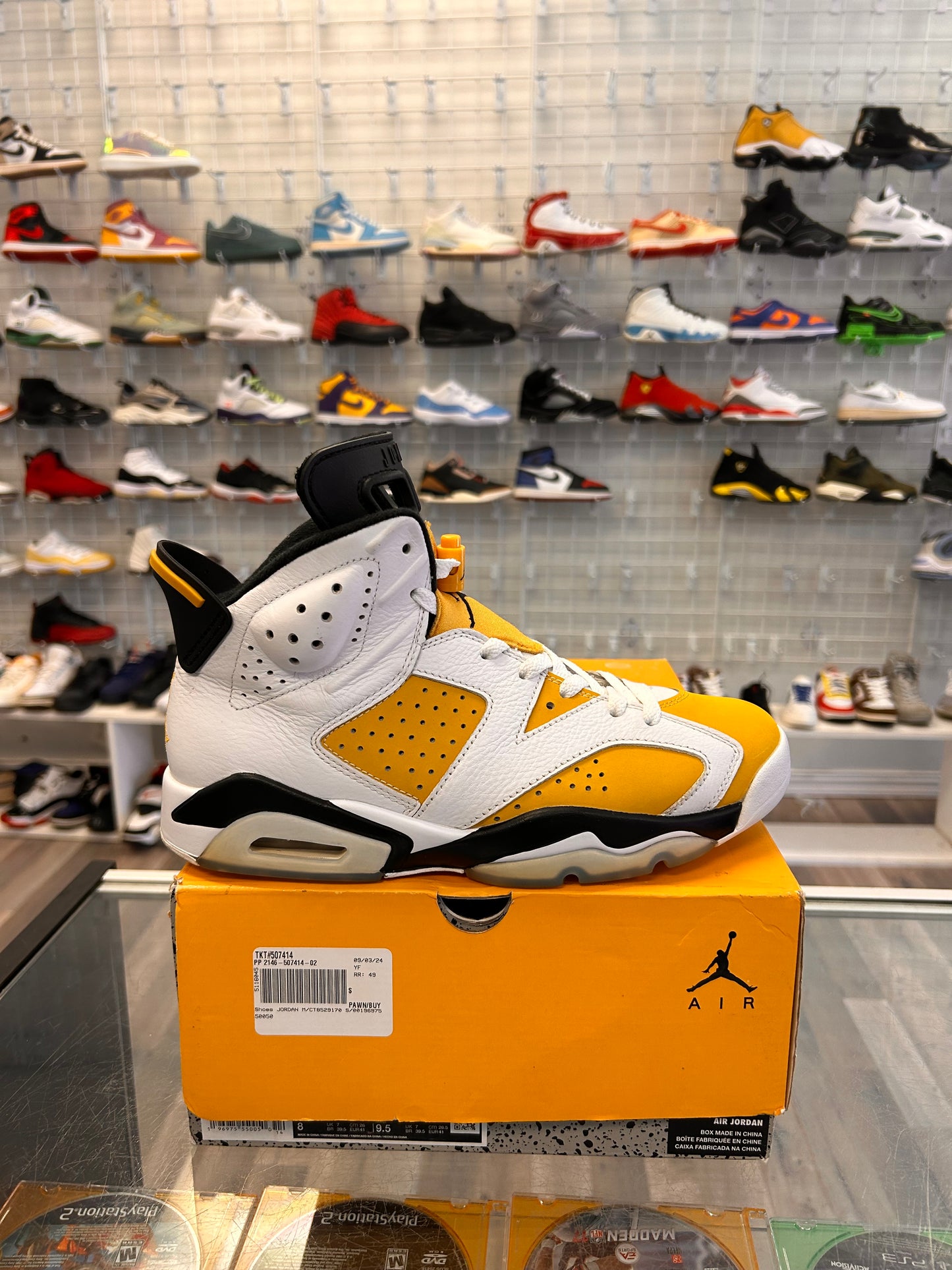 Yellow Ochre 6s Size 8