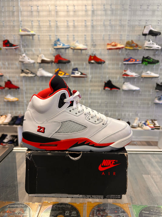 Fire Red 5s Size 6.5y