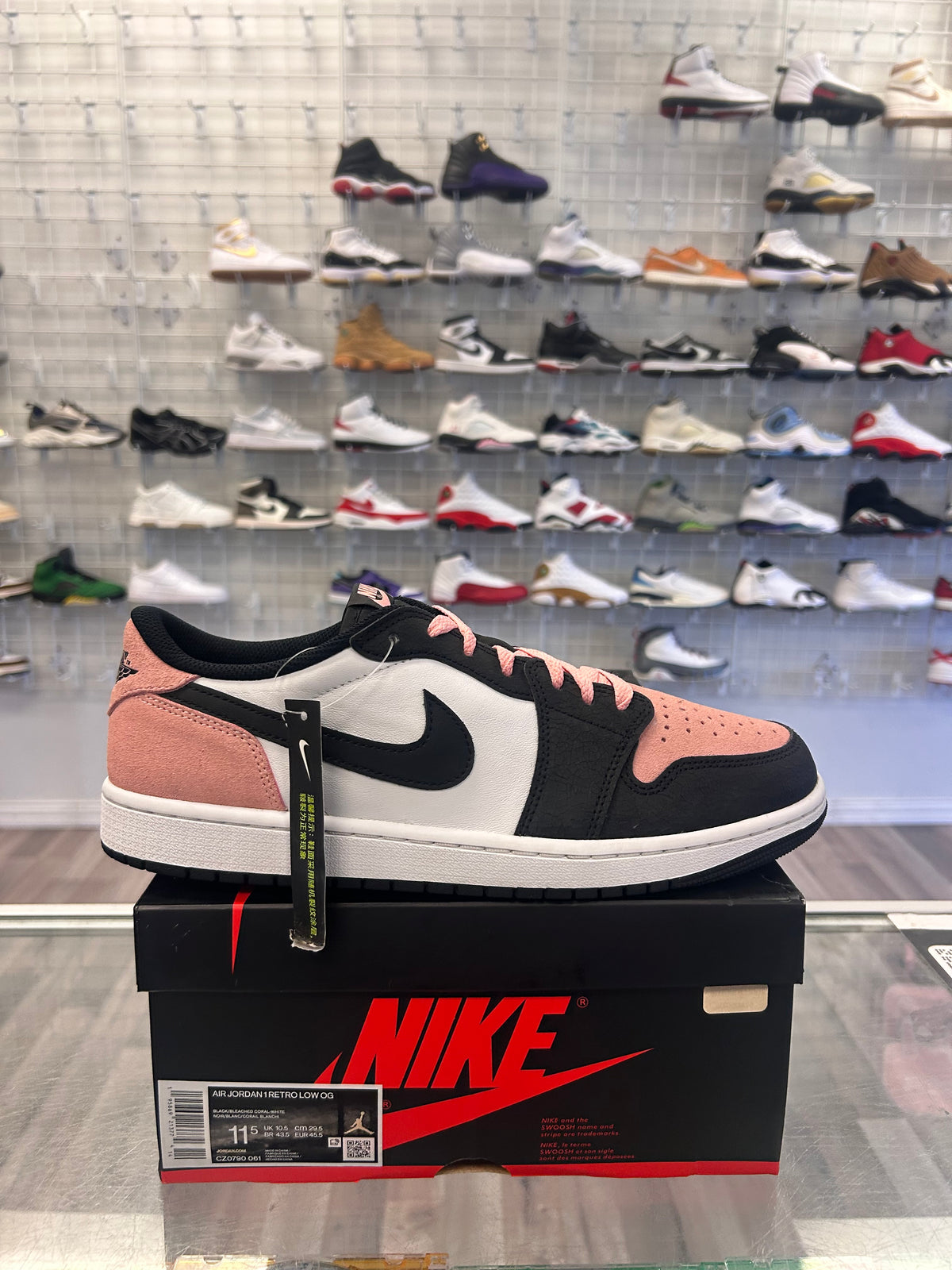 Bleached Coral 1s Low Size 11.5