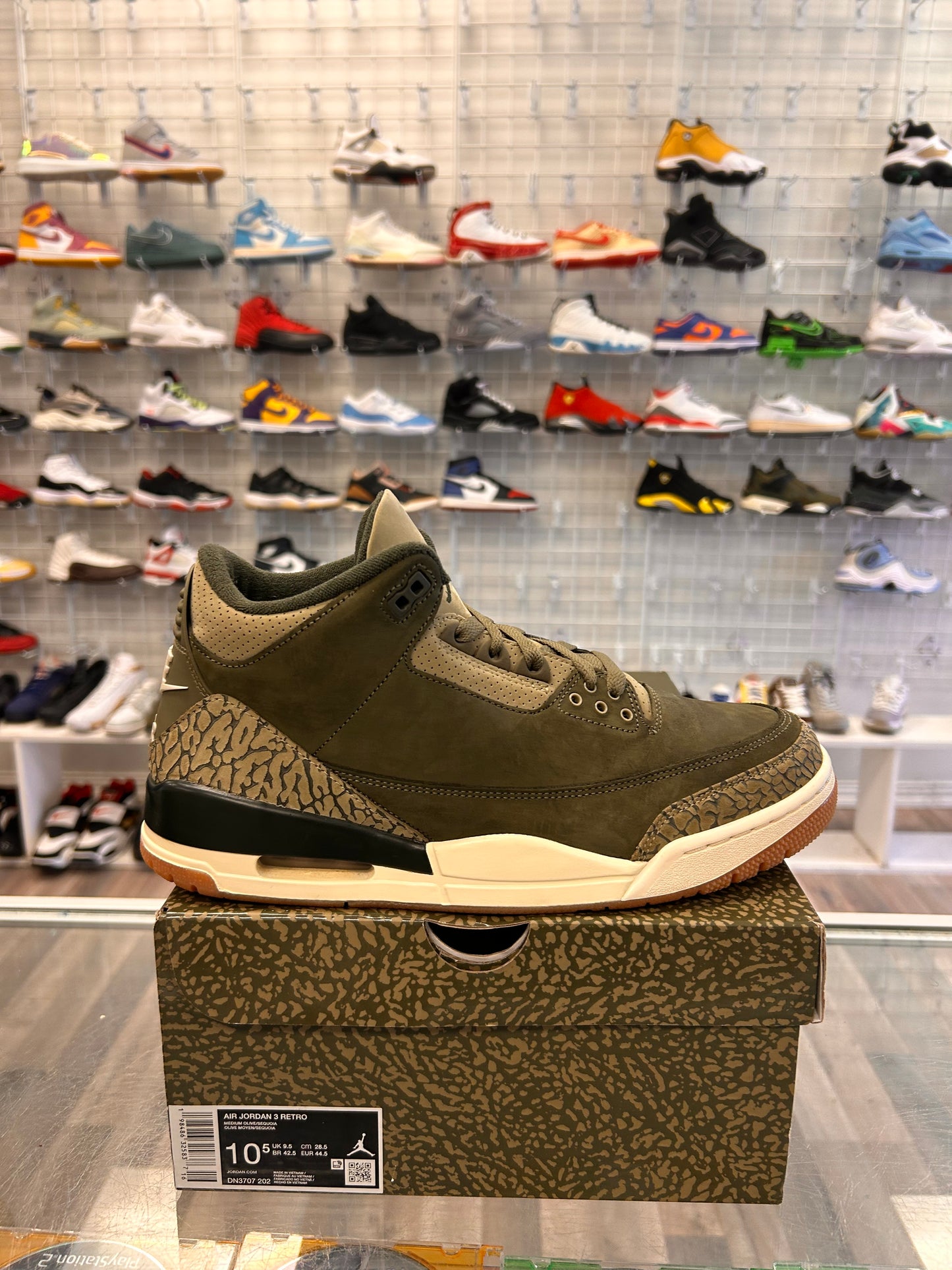 Family Affair 3s Size 10.5