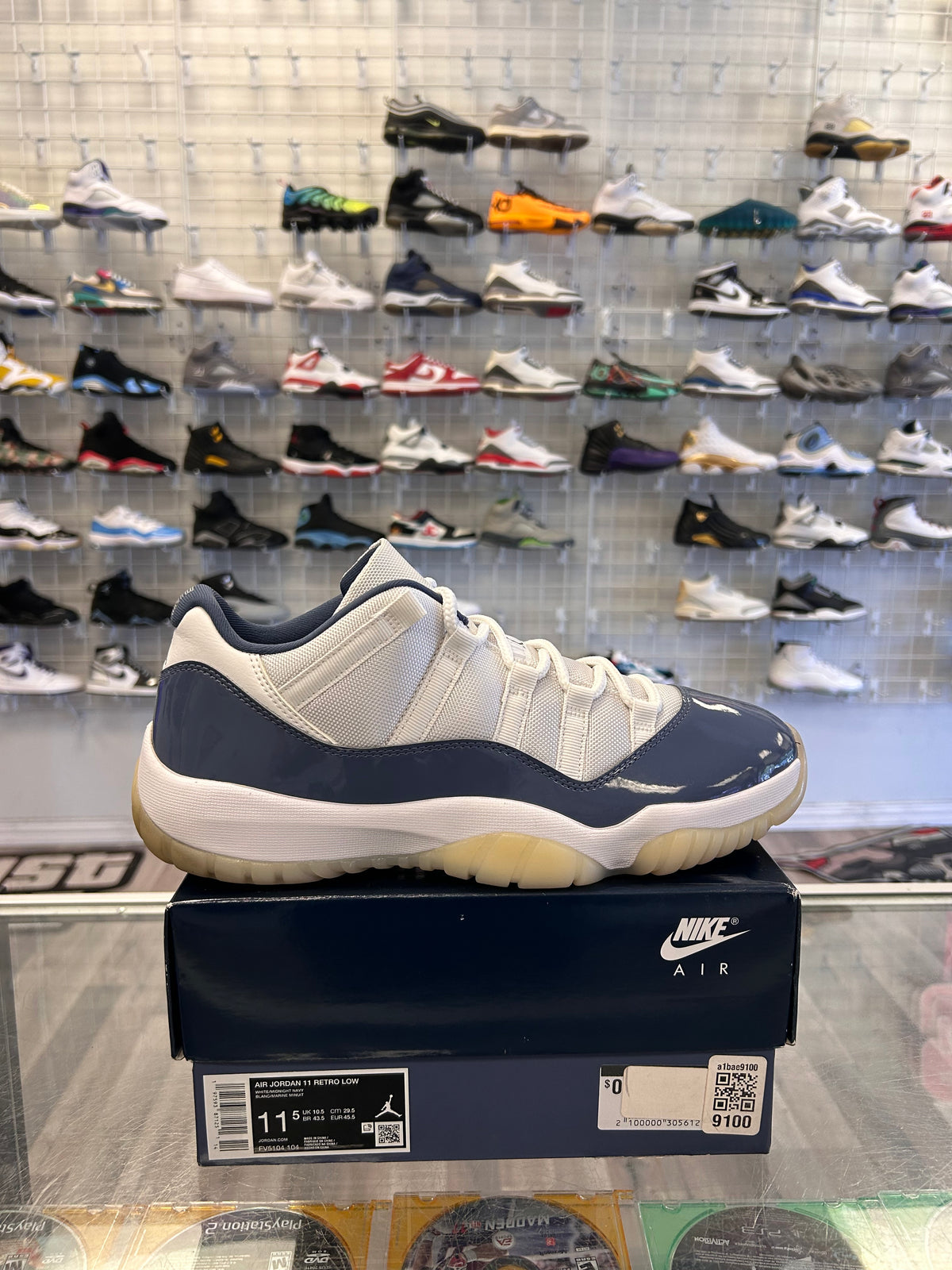 Diffused Blue 11s Low Size 11.5