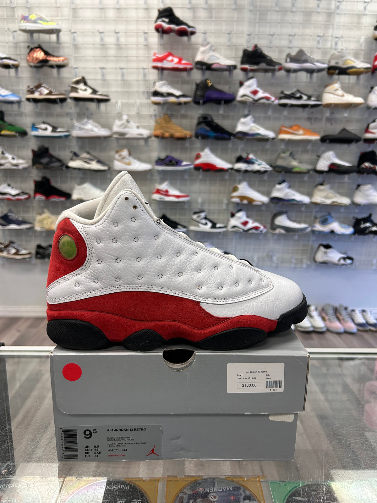 Chicago 13s Size 9