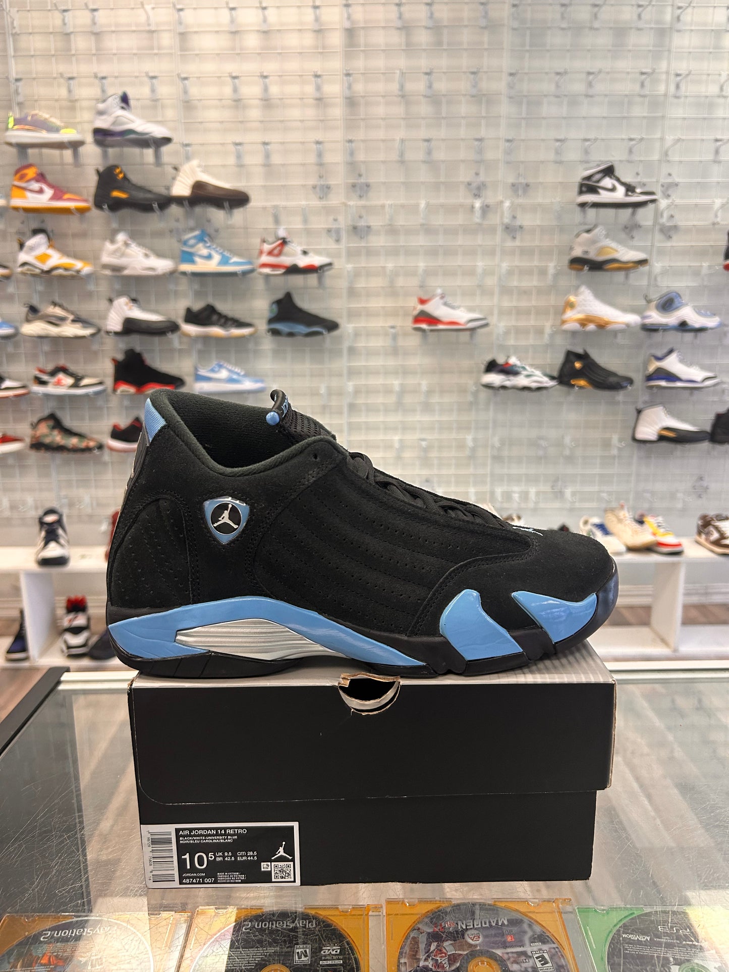 Unc 14s Size 10.5